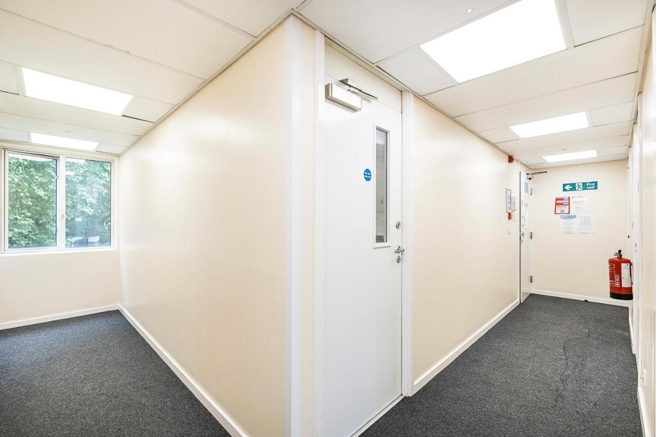 Private Rooms In Colindale - Sk The Hyde 외부 사진